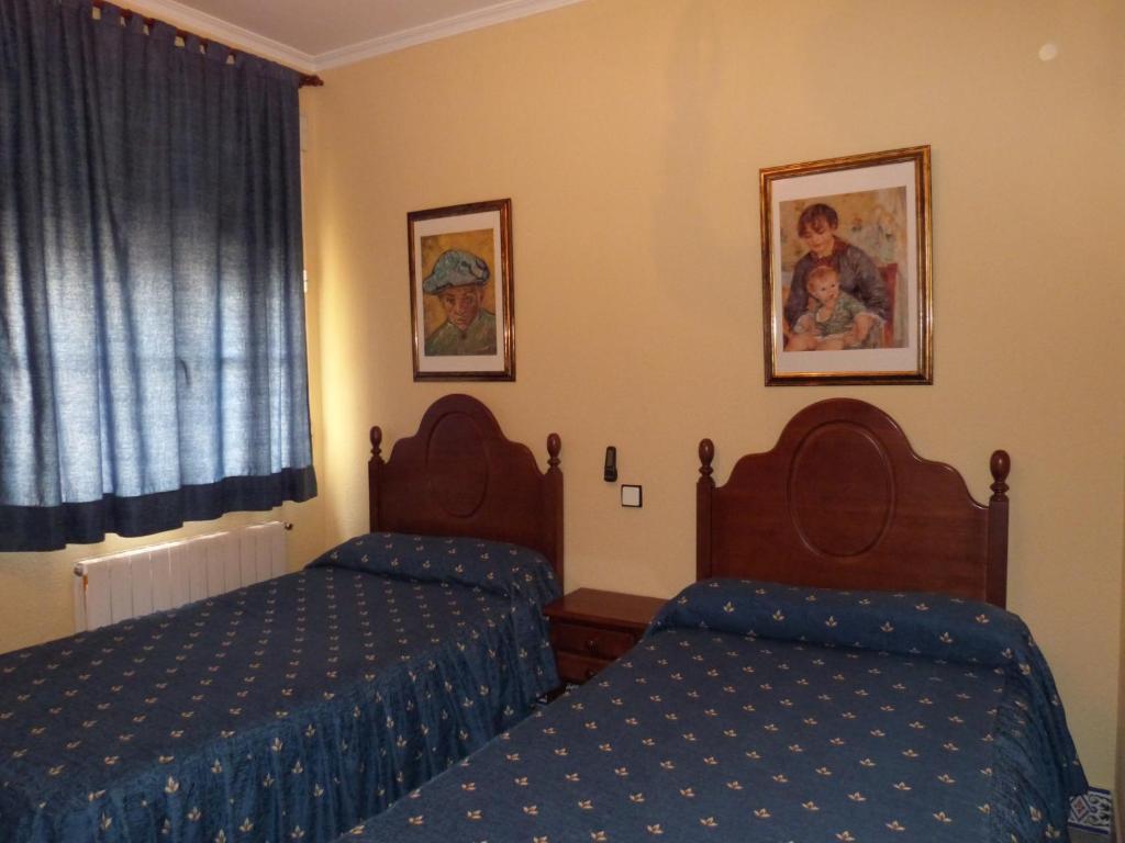 Hostal Restaurante Las Canteras Pedrera Cameră foto
